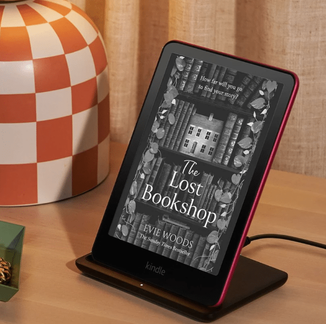 Kindle Paperwhite Signature Edition (2024) – Raspberry – Premium E-Reader – Neu