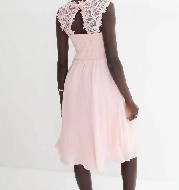 3,50 € Stock Damenkleider Kategorie A, Sommer Herbst Frühjahr, Größen 36–54, Mindestmenge 20 Stück, schneller Versand aus Deutschland