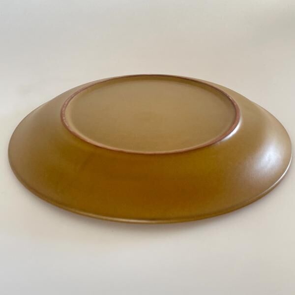 Keramik-Teller 24 cm – 1.000 Stück pro Palette – Gastro-Qualität matt braun – 1B-Ware