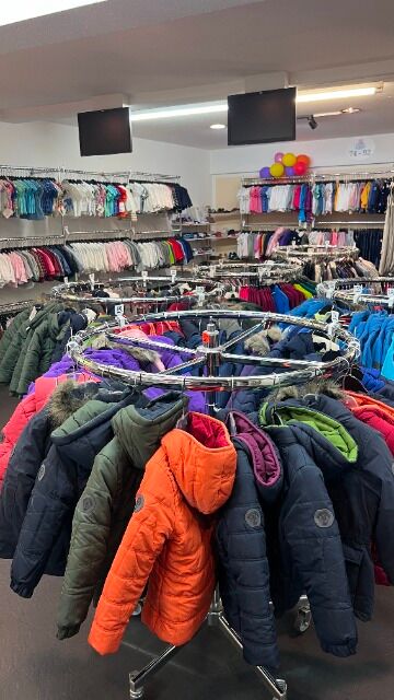 Großhandelsposten Hochwertige Kindermarkenkleidung A-Ware