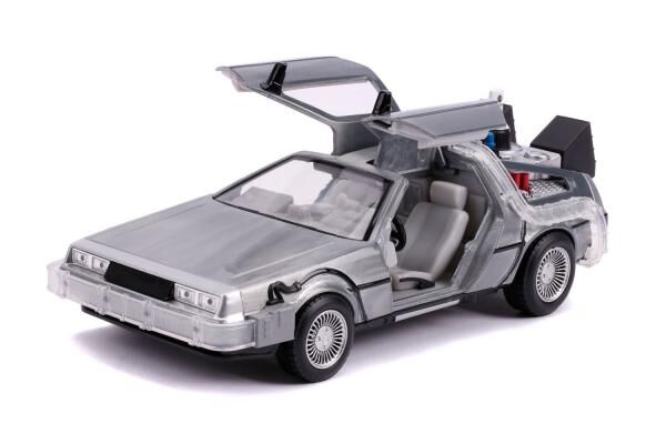 Jada Toys 253255021 - Zur&uuml;ck in die Zukunft 2 "Time Machine", 1:24 - Modellauto
