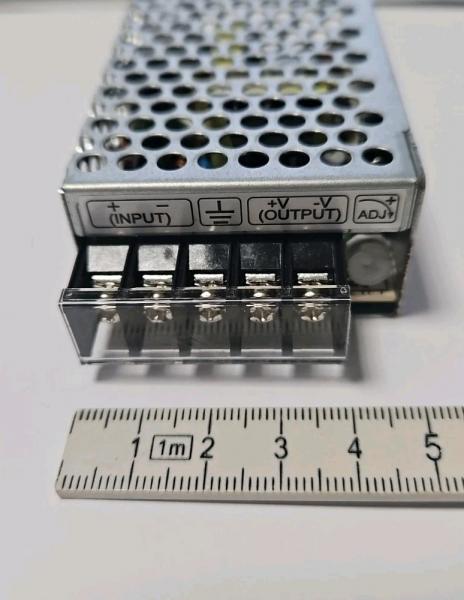 NEU Netzteil Mean Well SD-15C-05