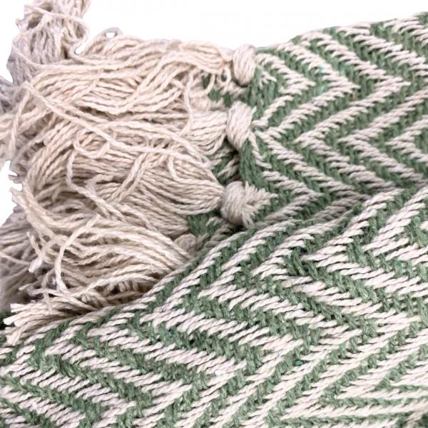 Take a Plaid 24 aus recycelter Baumwolle, armeegrün 125 x 150 cm