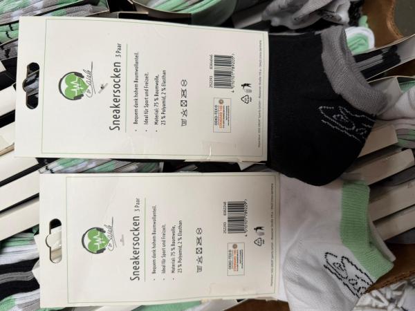 Damen Sneaker Socken by Sarah Lombardi