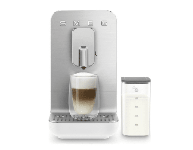 SMEG BCC13WHMEU Kaffeevollautomat Weiß – Neu