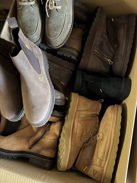 261 € Camel Active Herren Mix Lot 305 18 Stk. neue Samples Größe 41–42 Echtleder Kategorie A Lagerware Deutschland