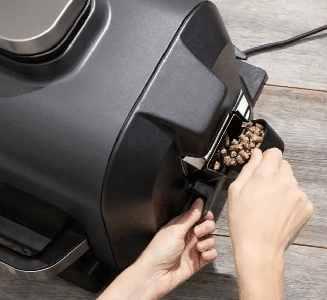 NINJA OG850EU Woodfire Pro XL Elektrogrill & Smoker – Neuware