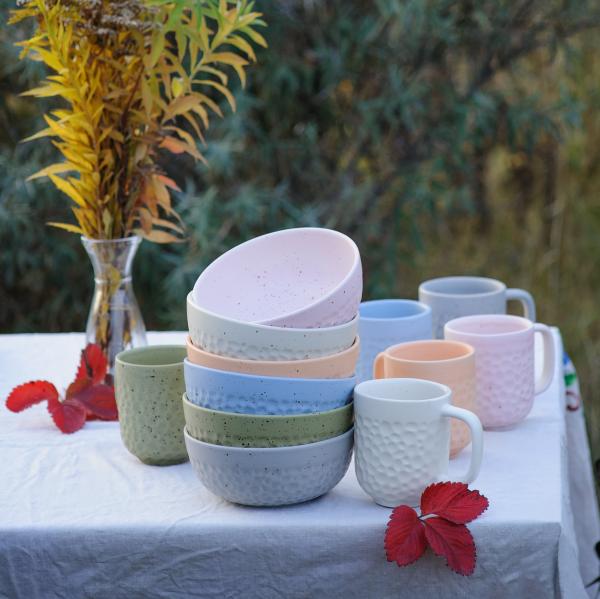 Restposten Steinzeug Tassen & Schalen – handgefertigt in Portugal – hochwertiges Geschirr, perfekt für Wiederverkäufer, Deko & Outlet-Shop