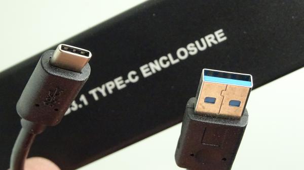 SSD-Adapter-Konvolut, 440 Stück