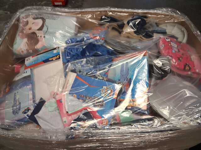 32 Mischpaletten von einer bekannten Supermarktkette aus dem Bereich Haushalt, Textilien usw. (L1)