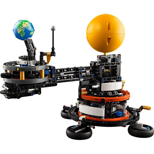 LEGO&reg; 42179 Technic&trade; - Sonne Erde Mond Modell (526 Teile)