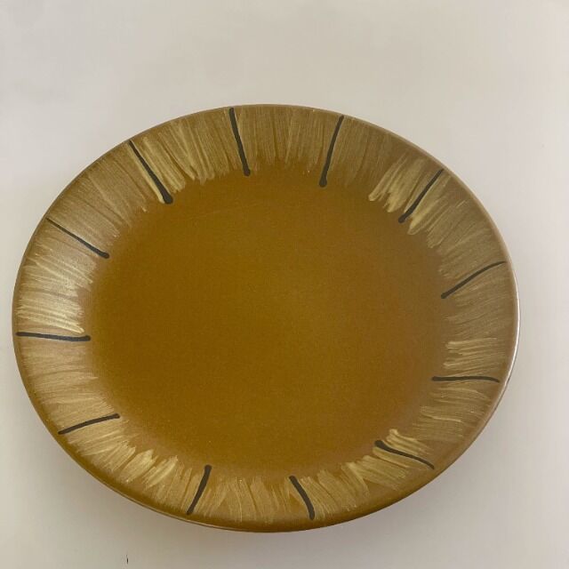 Keramik-Teller 19 cm – 840 Stück pro Palette – Gastro-Qualität matt braun – 1B-Ware