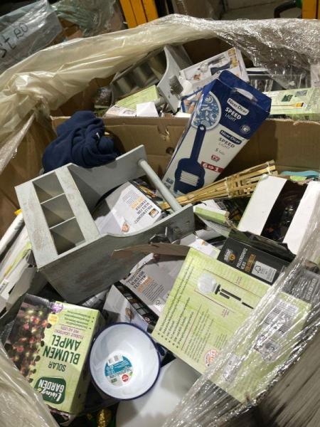 Bazaar Netto Waren Mix, 33 Paletten Basar, Mixpalette Flohmarktartikel