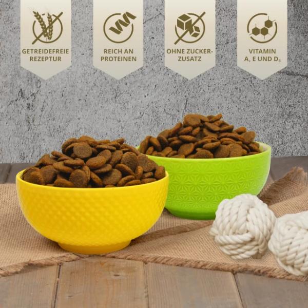 4 kg Lecker.Pet® Luna's Adult Strauß mit Kartoffel & Apfel Hundefutter Trockenfutter Vollnahrung MHD 3/2026
