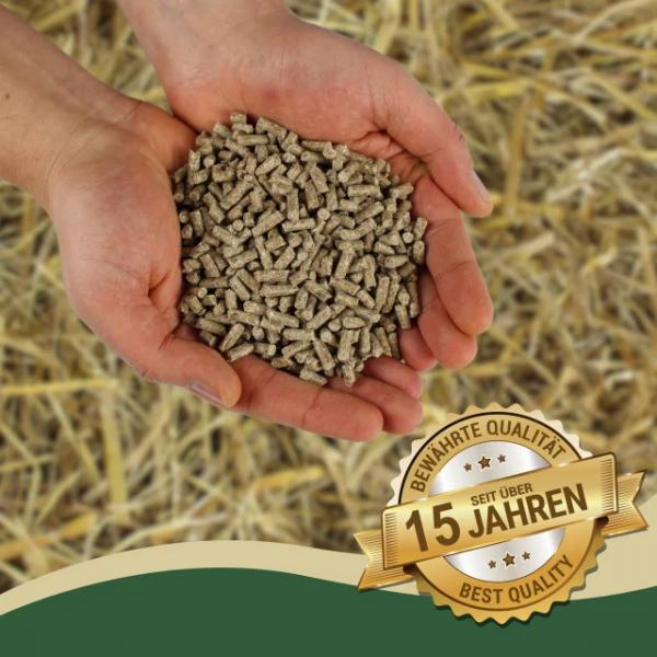 3,8 kg Lyra Horse® Senior Mineralfutter im Eimer MHD 9/2026