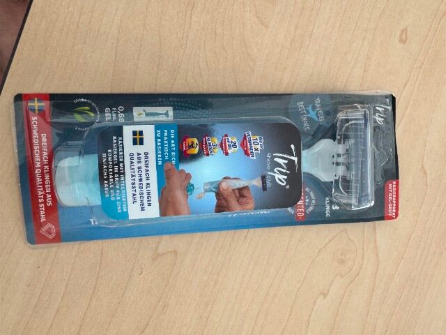 „Restposten 3in1 Rasierer mit integriertem Gel – hoher Abverkauf – EK 1,99 €“