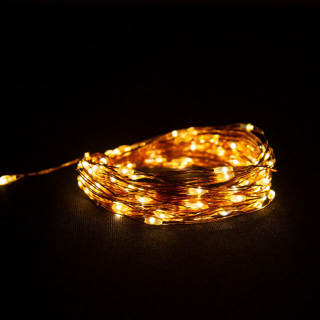 LED Drahtlichterkette | batteriebetrieben | 100 LEDs, warmweiß
