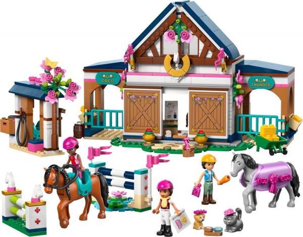 LEGO&reg; Friends - Pferdestall und Reitschule (735 Teile)