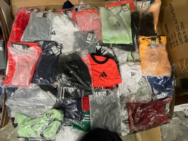 Sportbekleidung Marken Artikel Restposten