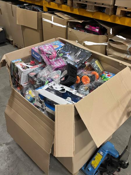 Retouren Paletten Spielwaren & RC / Elektronik MIX