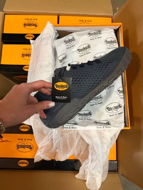 11,00 € Dockers Herren Sneaker neue Kollektion Kategorie A 100% neu in Originalkartons Größen 42–48 Lager Deutschland Versand weltweit