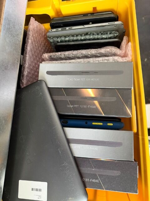 Tablets Lenovo, Peaq, Amazon Fire, Samsung Mix Defekt