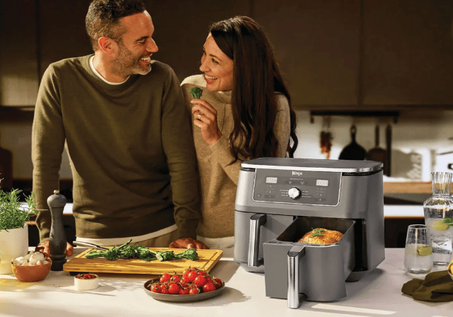 Ninja DZ400EU Foodi MAX Dual Zone Airfryer 9,5L für gleichzeitiges Kochen und knusprige Ergebnisse