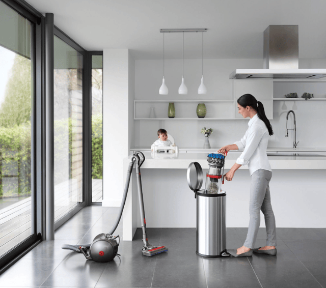 Dyson Big Ball Absolute 2 Bodenstaubsauger für starke Saugleistung und komfortable Reinigung