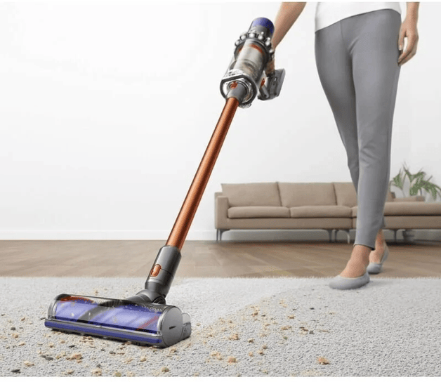Dyson V10 Absolute Cyclone Akku Staubsauger Nickel Copper für starke Saugleistung und flexible Reinigung