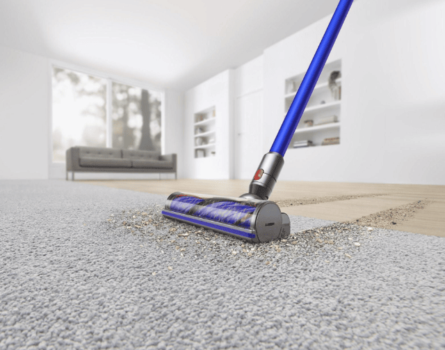 Dyson V11 Advanced Akku Staubsauger Nickel Purple für starke Leistung und intelligente Reinigung