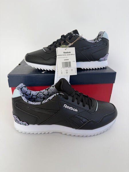 Sports shoes mix Reebok 