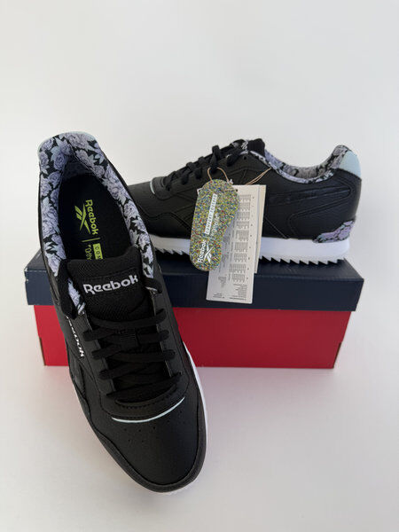 Sports shoes mix Reebok 