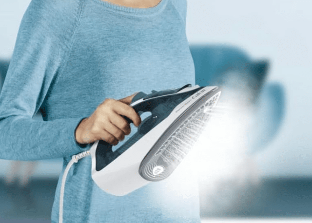 Calor FV2849C0 Dampfbügeleisen für effizientes Bügeln