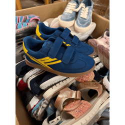 7,50 € Dockers Kinderschuhe Mix, Kategorie A Muster, neue aktuelle Modelle, vollständiger Größenlauf, Fotos entsprechen der Realität