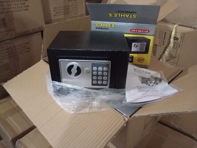 Stahlex Elektronischer Möbeltresor Superlock 170×230×170