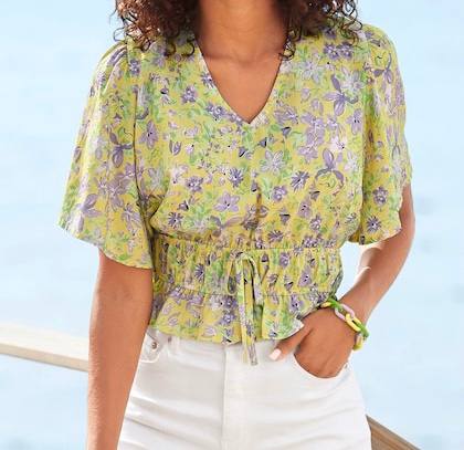 2,30 € Damenblusen Kategorie A, Sommer/Frühling/Herbst, Größen 38-56, ab 300 Stk., Lagerware, weltweiter Versand