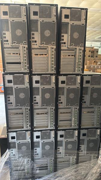 Fujitsu Celsius M740n Workstation Intel Xeon E5-1620V3 8GB RAM ohne Festplatte