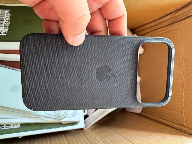Apple iPhone 17 Pro Max Cases | 56 Stück | Silikon, Clear & Funktionsgewebe MagSafe | Meist OVP | Ungeprüfte Retouren | B2B