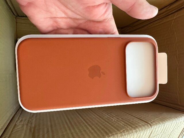 Apple iPhone 17 Pro Max Cases | 56 Stück | Silikon, Clear & Funktionsgewebe MagSafe | Meist OVP | Ungeprüfte Retouren | B2B