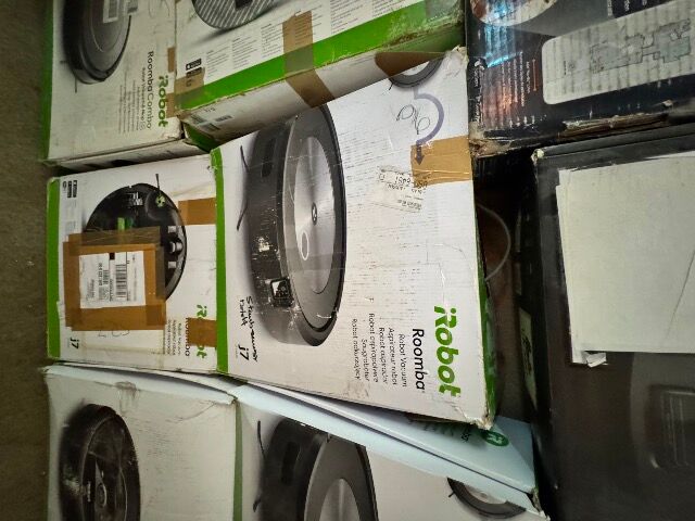 Saugroboter Konvolut 16 Stück | Markenware | Ungeprüfte Retouren | u.a. iRobot Roomba j7+ & Roborock S7 MaxV | B2B