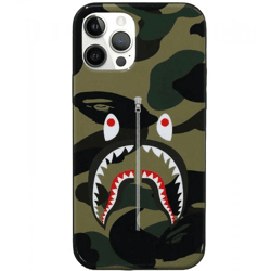 A Bathing Ape 1st Camouflage Shark iPhone 12 / 12 Pro Hülle Streetwear Edition Handyhülle Grün