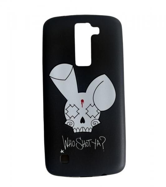 WHO SHOT YA? Handyh&uuml;lle f&uuml;r LG K8, Motiv &bdquo;WHO SHOT YA?&ldquo;, Hase, Schwarz