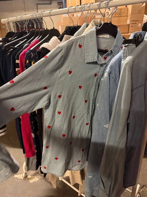 550 € Mix Damenbekleidung Stock, Lot Nr. 10, 100 Stk., Kategorie A, neue Ware, s.Oliver, LASCANA, Buffalo, Herbst/Winter