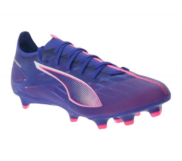 PUMA ULTRA 5 PLAY Match FG/AG Fußball-Schuhe mit SPEEDSYSTEM-Außensohle Trainings-Schuhe mit FastTrax-Stollendesign Sport-Schuhe Schnür-