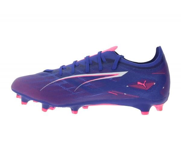 PUMA ULTRA 5 PLAY Match FG/AG Fußball-Schuhe mit SPEEDSYSTEM-Außensohle Trainings-Schuhe mit FastTrax-Stollendesign Sport-Schuhe Schnür-
