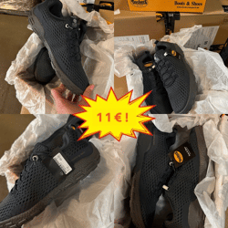 €11.00 / pair. DOCKERS men's sneakers, Category A, new collection, sizes 42–48, new in original boxes, ready for immediate sale