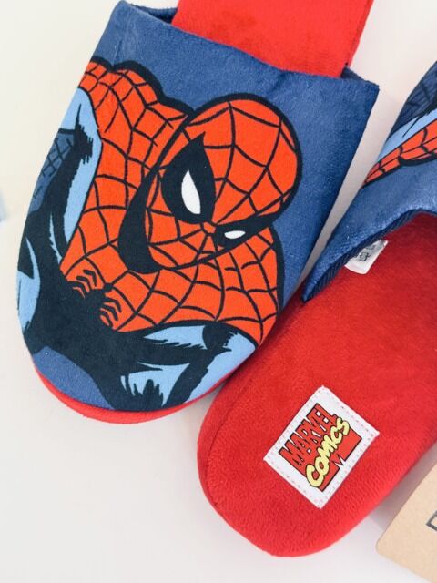 Hausschuhe Marvel