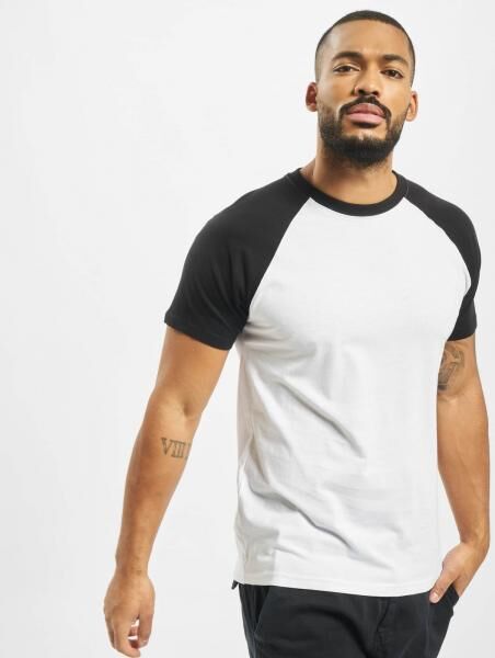l&auml;ssiges URBAN CLASSICS Herren T-Shirt 140 g/m&sup2; mit Baumwolle Wei&szlig;/Schwarz