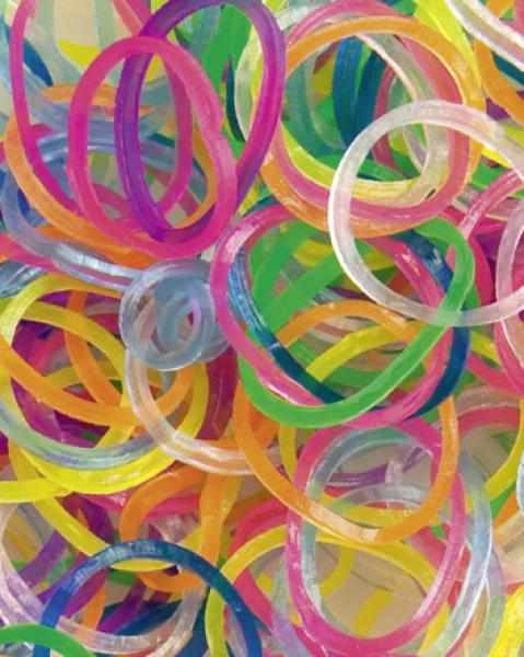 FOLIA - Rubber Loops TRANSPARENT, farbig sortiert-500 Stück, 25 S-Klipse, 1 Häkelnadel