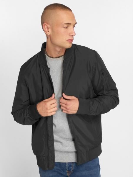 moderne Urban Classics Herren Jacke Rei&szlig;verschluss Taschen 78 g/m&sup2; Schwarz